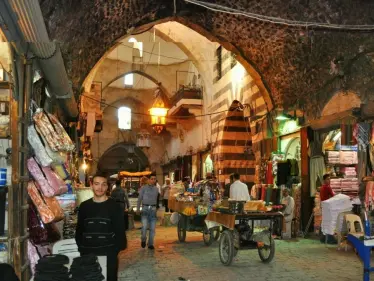 وفاة تاجرين بأزمة قلبية في حلب بعد مداهمة الجمارك!! - وكالة ستيب نيوز