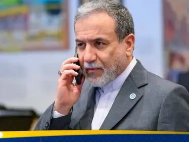 وزير الخارجية الإيراني يتوعد القواعد الأمريكية بالمنطقة ويتحدث عن خيارين أمام بلاده - وكالة ستيب نيوز