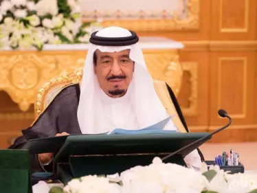 قرارات ملكية تُعيد هيكلة وزراء السعودية وتنشئ هيئات جديدة ,والجُبير خارجها - وكالة ستيب نيوز