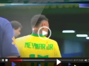 بعد تعادل البرازيل مع فنزويلا.. شاهد ماذا فعل أحد المشجعين مع نيمار (فيديو) - وكالة ستيب نيوز