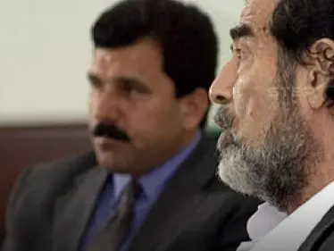 كيف كان يتواصل صدام حسين مع المقاومة العراقية من معتقله الأمريكي.. محاميه السابق يجيب - وكالة ستيب نيوز