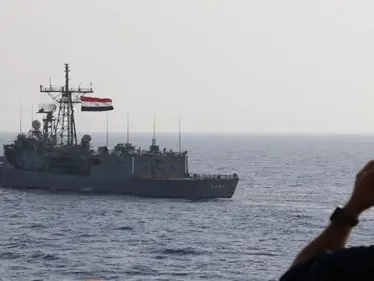 استنفار للبحرية الأمريكية والمصرية في البحر الأحمر  - وكالة ستيب نيوز