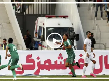 فيديو || لاعب عراقي يلفت الأنظار بوضعه كمامة!! بعد الهدف الأول لمنتخب العراق ضد إيران - وكالة ستيب نيوز