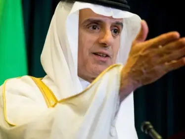 عادل الجبير يغرّد حول قضية اختراق هاتف جيف بيزوس التي اتهم فيها محمد بن سلمان - وكالة ستيب نيوز