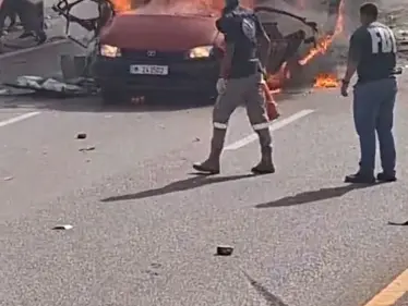 غارة إسرائيلية تستهدف سيارة على أوتوستراد الجية الساحلي جنوب بيروت - وكالة ستيب نيوز
