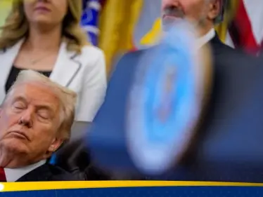 تفاعل بعد تداول لقطات لترامب بدا فيها وكأنه نائم خلال مؤتمر صحفي - وكالة ستيب نيوز