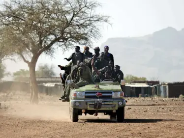 مجلس السيادة السوداني يُرسل أكثر من 3 آلاف جندي إلى دارفور - وكالة ستيب نيوز