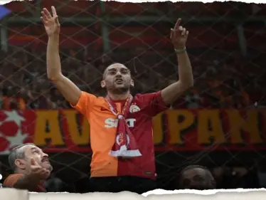 شاهد|| طريقة تقديم المغربي حكيم زياش في تركيا وكيف تفاعل معه جمهور غلطة سراي - وكالة ستيب نيوز