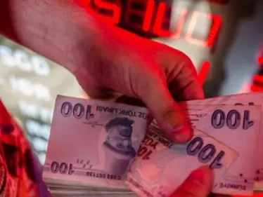 تراجع قياسي بقيمة الليرة التركية أمام الدولار - وكالة ستيب نيوز
