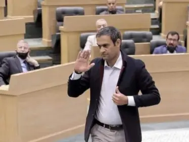 شقيق النائب السابق أسامة العجارمة يكشف عن وضعه الصحي في السجن - وكالة ستيب نيوز