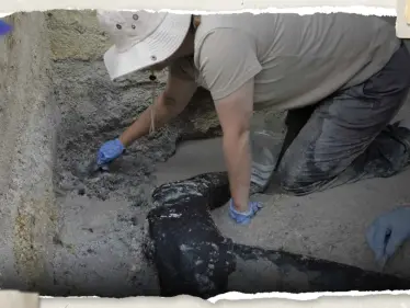 يعود لنصف مليون عام.. اكتشاف نادر لأقدم هيكل خشبي صنعه الإنسان - وكالة ستيب نيوز