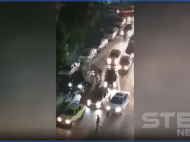 بالفيديو|| سائق يدهس أم وابنتها في اللاذقية متحدياً عناصر شرطة النظام السوري - وكالة ستيب نيوز