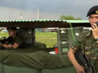 شاهد|| لحظة تفجير قنبلة بسنغافورة تزن 100 كيلو وتعود إلى الحرب العالمية الثانية - وكالة ستيب نيوز