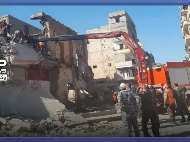 بالصور|| قتلى وإصابات بانهيار مبنى وسط منطقة مكتظة في دير الزور - وكالة ستيب نيوز