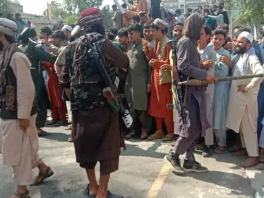 عقب انكشاف ملامح "الحكومة الجديدة" لـ حركة طالبان... تظاهرات غرب أفغانستان تخلّف قتلى وجرحى - وكالة ستيب نيوز