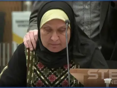 بالفيديو|| أقارب ضحايا "سفاح نيوزيلندا" وجهاً لوجه أمام غريمهم بالمحكمة.. وكلمات نارية بحق القاتل - وكالة ستيب نيوز