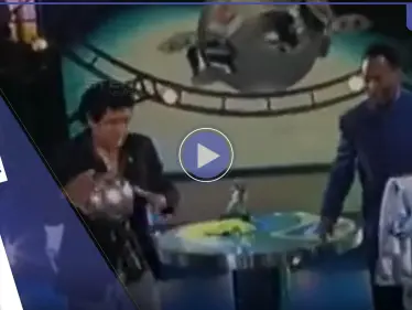 فيديو نادر يعود للواجهة من لقاء ماردونا وبيليه وناسا تكرم أسطورة البرازيل بمجرة من الفضاء - وكالة ستيب نيوز