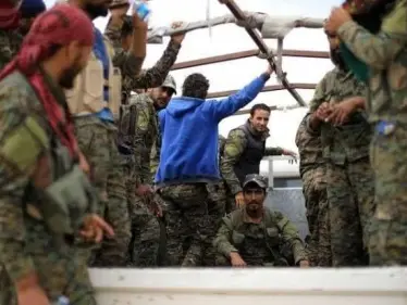 قسد تتحضر لمعركتها القادمة بسوق مئات الشبان العرب لـ التجنيد الإجباري.. إليك التفاصيل - وكالة ستيب نيوز