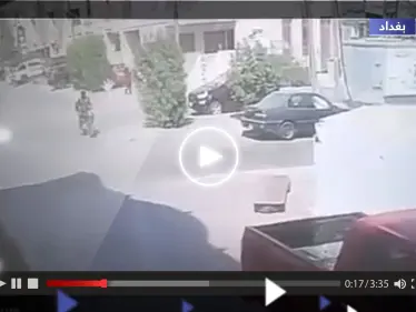 شاهد|| لحظة اغتيال البلوغر العراقي "نور بي إم" أمام منزله في بغداد - وكالة ستيب نيوز