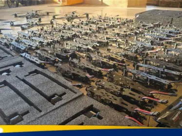 شاهد|| الداخلية السورية تستلم مستودع طائرات انتحارية في القرداحة - وكالة ستيب نيوز