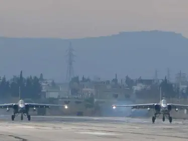 نفذّ من إدلب.. الدفاع الروسية تُعلن صدّ هجوم على قاعدة حميميم في سوريا - وكالة ستيب نيوز