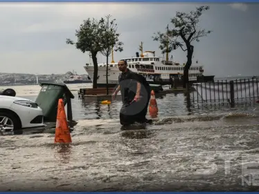 بالفيديو|| فيضانات عنيفة تضرب إقليم جيرسون شمال تركيا.. وأنباء عن وجود عشرات الضحايا والمفقودين - وكالة ستيب نيوز