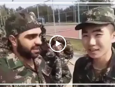 مقاتل صيني إلى جانب قوات النظام السوري قائلًا: "هنت قد الدولة يا حيوان!!" (فيديو) - وكالة ستيب نيوز