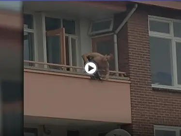 بالفيديو|| رجل هولندي يقلد روبن هود ويصطاد المارة بالسهم منهياً حياة شخصين ويصيب آخر - وكالة ستيب نيوز