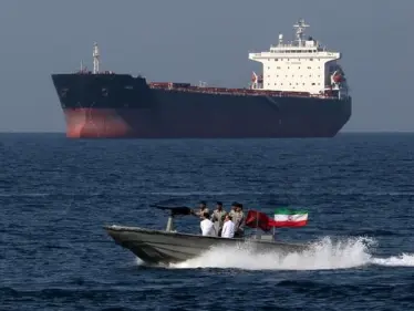 مسؤول بالبنتاغون يقرّ باحتجاز إيران ناقلة نفطية في بحر عمان ويكشف موقف قواتهم أثناء الحادثة - وكالة ستيب نيوز