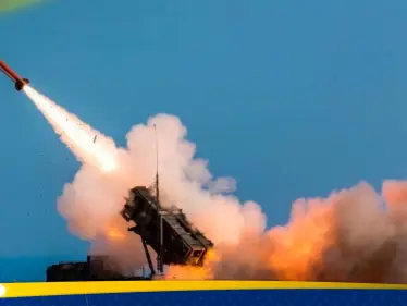 شاهد|| روسيا تمطر أوكرانيا بالصواريخ.. وصاروخ يضرب وكالة سيارات تيسلا في كييف - وكالة ستيب نيوز