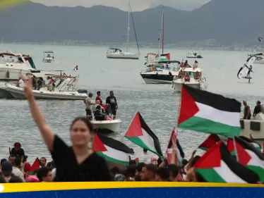 تقارير أميركية: نتنياهو أمر بالهجوم على سفن "أسطول الصمود" في تونس - وكالة ستيب نيوز