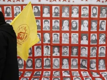 محكمة السويد تتلو رسالة نائب الخميني في أكبر مجزرة بإيران وتكشف الخلاف بين مرتضي والخميني - وكالة ستيب نيوز