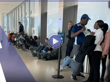 بالفيديو || السفارة الأمريكية في لندن تُخلي موظفيها.. استنفار في المنطقة بعد "إنذار كاذب" - وكالة ستيب نيوز