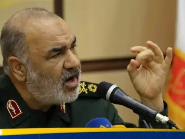 قائد الحرس الثوري الإيراني يكشف عن "خيار وحيد" متبقي أمام الجيش الإسرائيلي.. ويهاجم واشنطن - وكالة ستيب نيوز