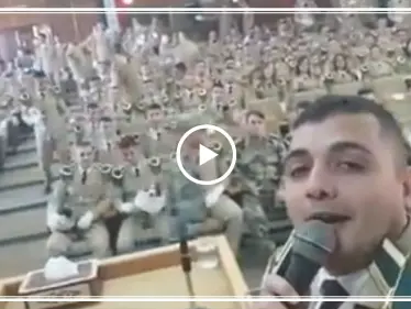 شاهد بالفيديو || مراسم تخريج دورة ضباط مهندسين في سوريا على أنغام العتابا - وكالة ستيب نيوز