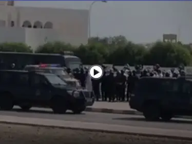 بالفيديو|| قوبلت بتعزيزات أمنية كبيرة... احتجاجات شعبية تندلع بـ سلطنة عمان - وكالة ستيب نيوز