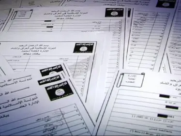 بعد انحسار مناطق سيطرته.. "داعش" يتلف وثائقه في جيبه الأخير - وكالة ستيب نيوز