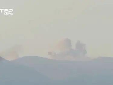 شاهد القصف الجوي على محاور الكبانة في ريف اللاذقية الشمالي - وكالة ستيب نيوز