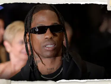 المغني ترافيس سكوت يوجه رسالة للمصريين ويكشف حقيقة تبعيته لـ"عبدة الشيطان" - وكالة ستيب نيوز