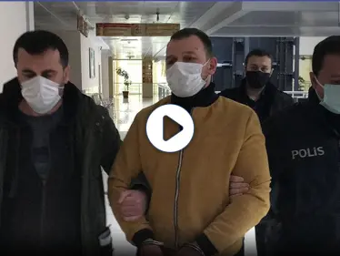 بالفيديو|| رجل تركي يعتدي على زوجته السابقة بطريقة وحشية ويركلها أمام المارّة.. السلطات تتدخل - وكالة ستيب نيوز