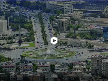 بالفيديو|| شاب يتجول بجانب حيوان مفترس في العاصمة دمشق ويثير رعب السوريين ومطالبات بمحاسبته - وكالة ستيب نيوز