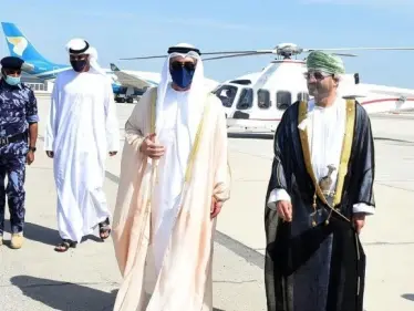 وزير الخارجية الإماراتي يصل إلى سلطنة عُمان في زيارة قصيرة - وكالة ستيب نيوز