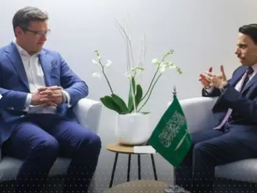 وفد سعودي يصل كييف مقدماً دعماً مالياً كبيراً وزيلينسكي يتحدث عن "قمة سلام" - وكالة ستيب نيوز