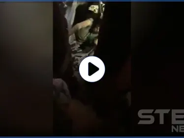 بالفيديو|| لحظة انتشال أحد ناجي تفجير ميناء بيروت بعد أسبوع على بقائه عالقاً تحت الركام - وكالة ستيب نيوز