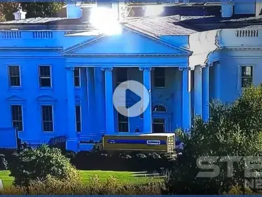 بالفيديو|| شاحنة في البيت الأبيض تثير ريبة الأمريكيين.. هل خسر ترامب الانتخابات - وكالة ستيب نيوز