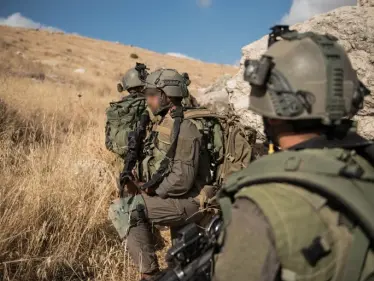 الجيش الإسرائيلي يعلن مقتل ضابطين بنيران "صديقة" قرب معسكر في غور الأردن - وكالة ستيب نيوز