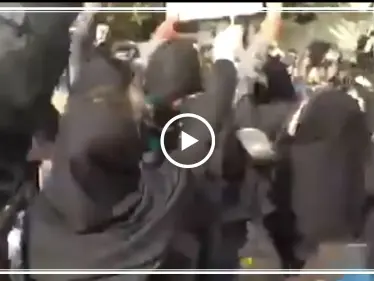 شاهد بالفيديو || احتجاجات جديدة في إيران والمتظاهرون: "الحرس الثوري يقتل والمرشد يدعمه" - وكالة ستيب نيوز