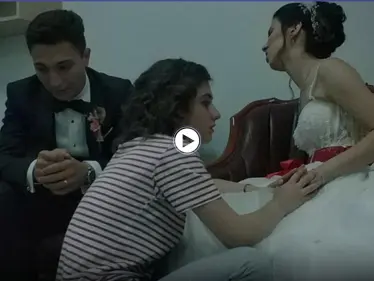 بالفيديو|| بيوم زفافها.. عروس تركية تتعرض لحادثة مؤلمة تحول حفلها إلى عزاء ومأساة - وكالة ستيب نيوز