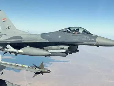 تصوير جوي لضربة استهدف بها الجيش العراقي وكراً لتنظيم داعش - وكالة ستيب نيوز