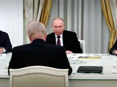 مستشار بوتين يهاجم أوروبا ويشكك في دورها بتسوية الحرب الأوكرانية - وكالة ستيب نيوز